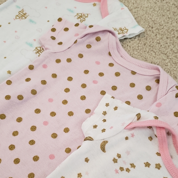 0-3M Baby Girl Bundle - Picture 2 of 5
